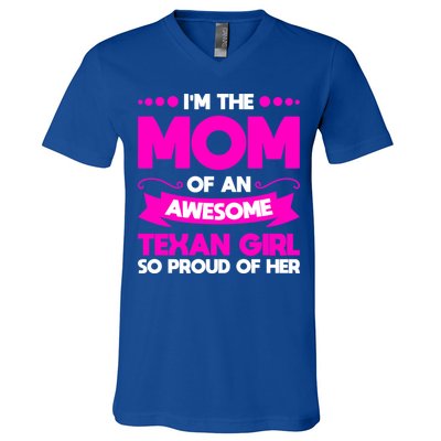 I'm The Mom Of An Awesome Texan Western Gift V-Neck T-Shirt