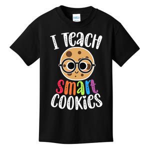 I Teach Smart Cookies Funny Cute Back To School Teacher Gift Kids T-Shirt