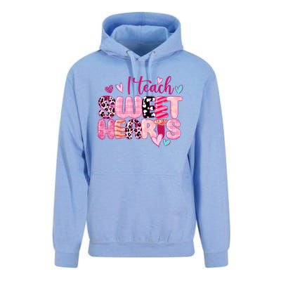 I Teach Sweethearts Teacher Valentine's Day Teacherlife Gift Unisex Surf Hoodie