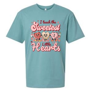 I Teach The Sweetest Hearts Retro Teacher Valentines Day Sueded Cloud Jersey T-Shirt