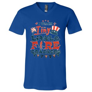 I Teach Tiny Little Firecrackers 4 Th Of July Patriotic Day Gift V-Neck T-Shirt