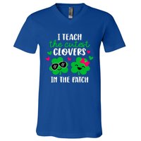 I Teach The Cutest Clover In The Patch Teacher Patrick's Day Gift V-Neck T-Shirt