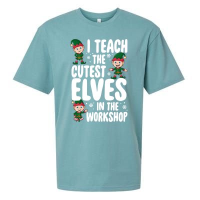 I Teach The Cutest In The Workshop Teacher Christmas Great Gift Sueded Cloud Jersey T-Shirt