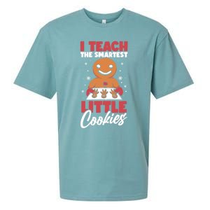 I Teach The Smartest Cookies Gingerbread Funny Teacher Xmas Great Gift Sueded Cloud Jersey T-Shirt