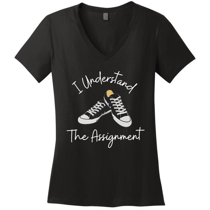 I Understand The Assignment Kamala Harris 2024 Election Women's V-Neck T-Shirt