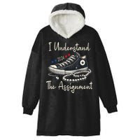 I Understand The Assignment Chucks And Pearls Kamala Harris 2024 Hooded Wearable Blanket