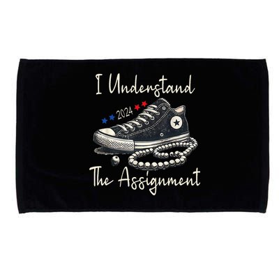 I Understand The Assignment Chucks And Pearls Kamala Harris 2024 Microfiber Hand Towel