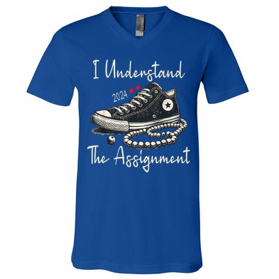I Understand The Assignment Chucks And Pearls Kamala Harris 2024 V-Neck T-Shirt