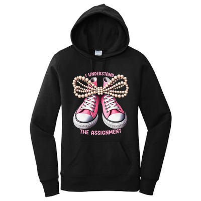 I Understand The Assignment Shoes & Pearl Kamala Harris Gift Women's Pullover Hoodie