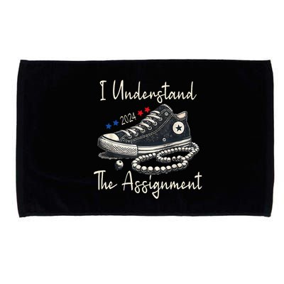 I Understand The Assignment Chucks And Pearls Kamala Harris Microfiber Hand Towel