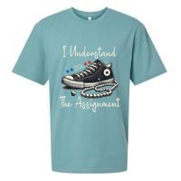 I Understand The Assignment Chucks And Pearls Kamala Harris Sueded Cloud Jersey T-Shirt