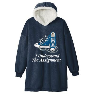 I Understand The Assignt Sneakers And Pearls Kamala 2024 Gift Hooded Wearable Blanket