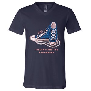 I Understand The Assignment Vote Blue Election 2024 Kamala Harris 2024 V-Neck T-Shirt