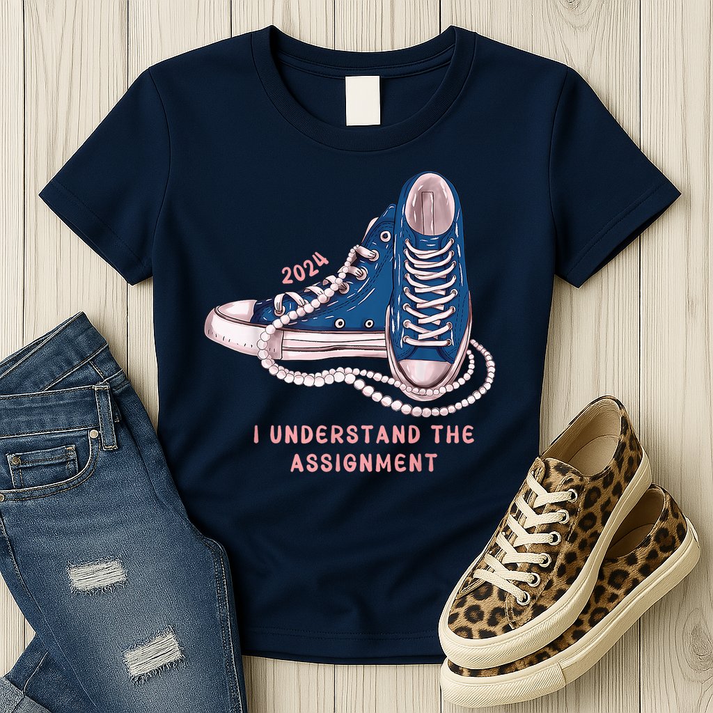 I Understand The Assignment Vote Blue Election 2024 Kamala Harris 2024 Womens T-Shirt