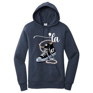 I Understand The Assignment Chucks And Pearls Election 2024 Women's Pullover Hoodie