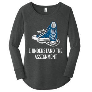 I Understand The Assignment Sneakers And Pearls Kamala 2024 Women's Perfect Tri Tunic Long Sleeve Shirt