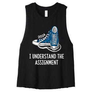 I Understand The Assignment Sneakers And Pearls Kamala 2024 Women's Racerback Cropped Tank