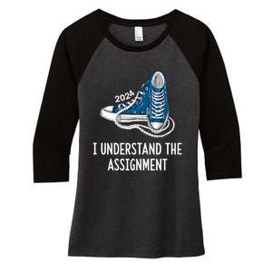 I Understand The Assignment Sneakers And Pearls Kamala 2024 Women's Tri-Blend 3/4-Sleeve Raglan Shirt