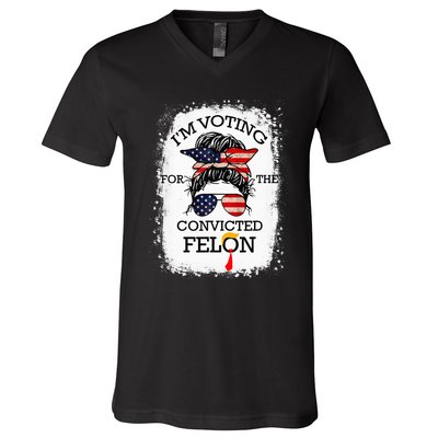 IM Voting Convicted Felon 2024 V-Neck T-Shirt