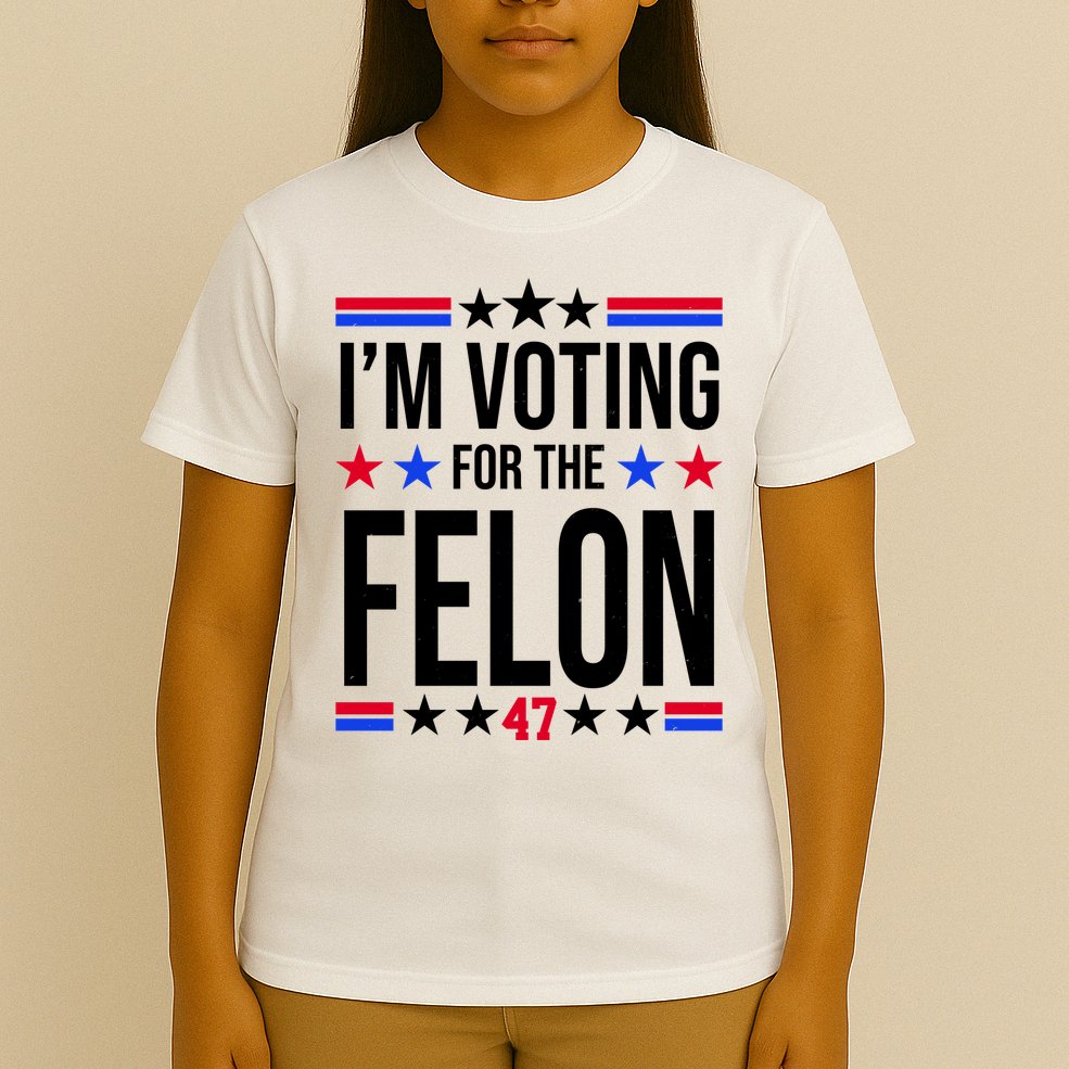 Im Voting For The Convicted Felon 47 Pro Trump T-Shirt