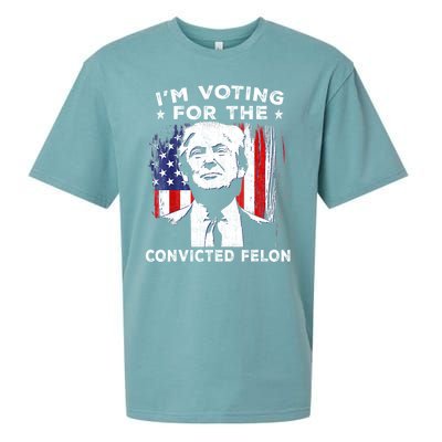 Im Voting For The Convicted Felon Funny Pro Trump 2024 Sueded Cloud Jersey T-Shirt