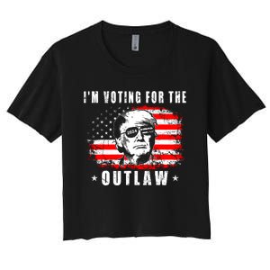 IM Voting For The Outlaw 2024 Funny Trump Women's Crop Top Tee