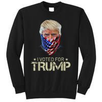 I Voted For Trump USA Flag Patriots Vintage Retro Sweatshirt