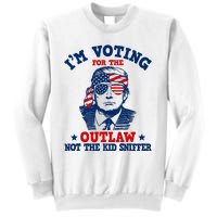 IM Voting For The Outlaw Not The Ki.D Sniffer Trump 2024 Sweatshirt