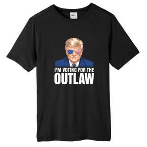 Im Voting For The Outlaw Trump 2024 Tall Fusion ChromaSoft Performance T-Shirt