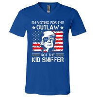 IM Voting For The Outlaw Not The Ki.D Sniffer Trump 2024 V-Neck T-Shirt