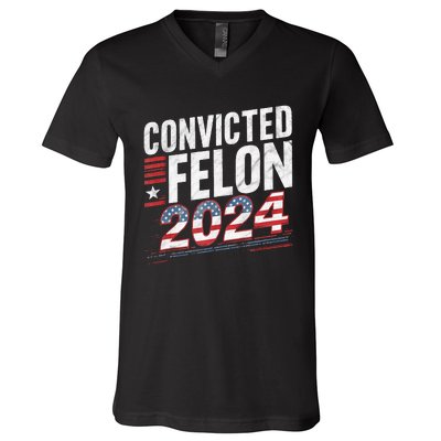 Im Voting For The Convicted Felon This November V-Neck T-Shirt