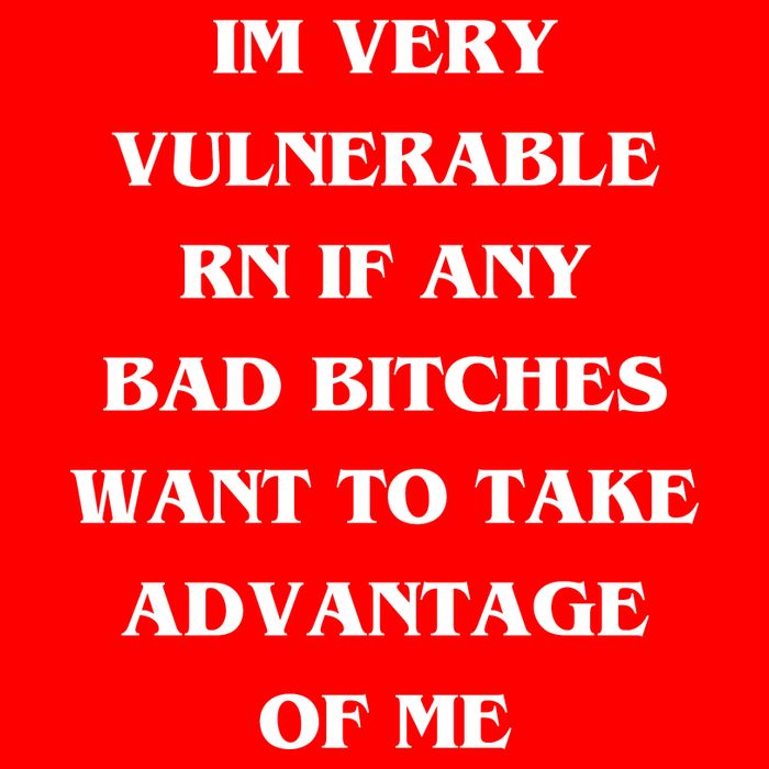 IM VERY VULNERABLE RN IF ANY BAD BITCHES WANT TO TAKE Mousepad