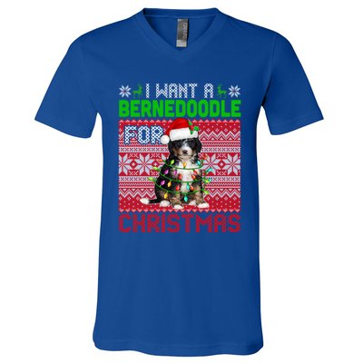 I Want A Bernedoodle For Christmas Santa Dog Lover Owner Gift V-Neck T-Shirt