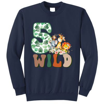 Im Wild And 5 Birthday Safari Jungle Zoo 5th Bday Fifth Gift Sweatshirt