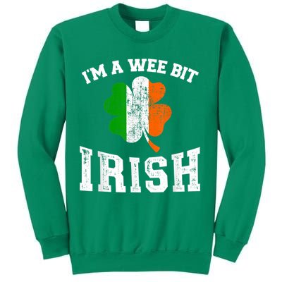 I'm wee bit irish with ireland shamrock for St Patricks day Sweatshirt