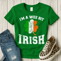I'm wee bit irish with ireland shamrock for St Patricks day Womens T-Shirt