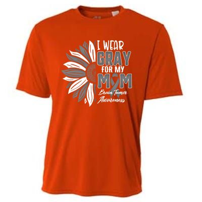 I Wear Gray For My Mom Brain Tumor Awareness Ribbon Sunflowe Great Gift Cooling Performance Crew T-Shirt