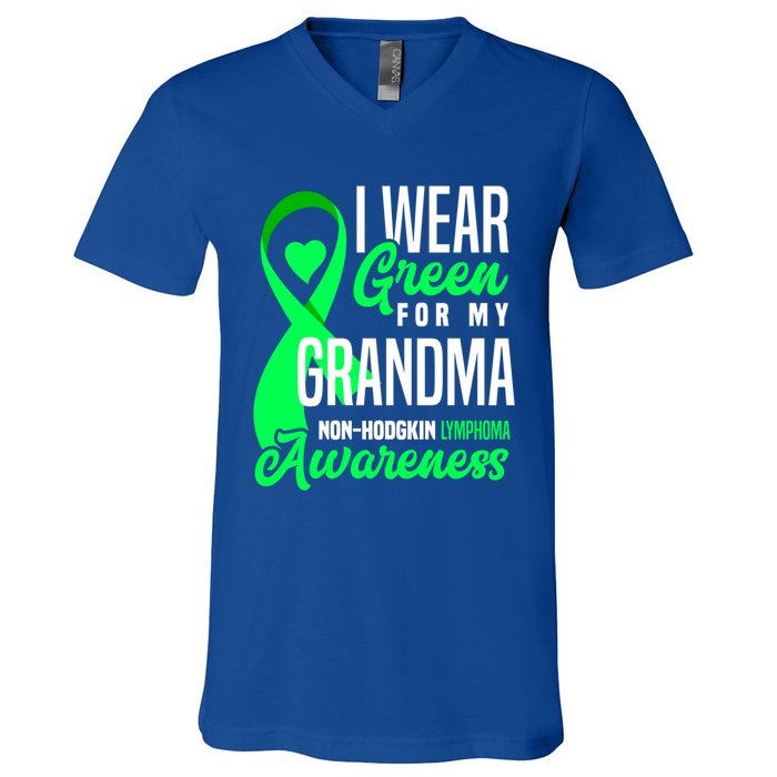 I Wear Green For My Grandma Nonmeaningful Gifthodgkin Lymphoma Awareness Cute Gi V-Neck T-Shirt