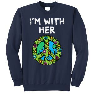 Im With Her Peace Symbol Sign Flowers Cool Earth Day Hippie Sweatshirt