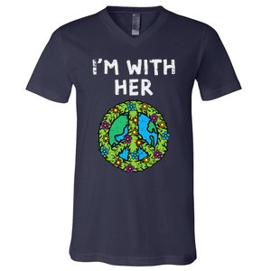 Im With Her Peace Symbol Sign Flowers Cool Earth Day Hippie V-Neck T-Shirt