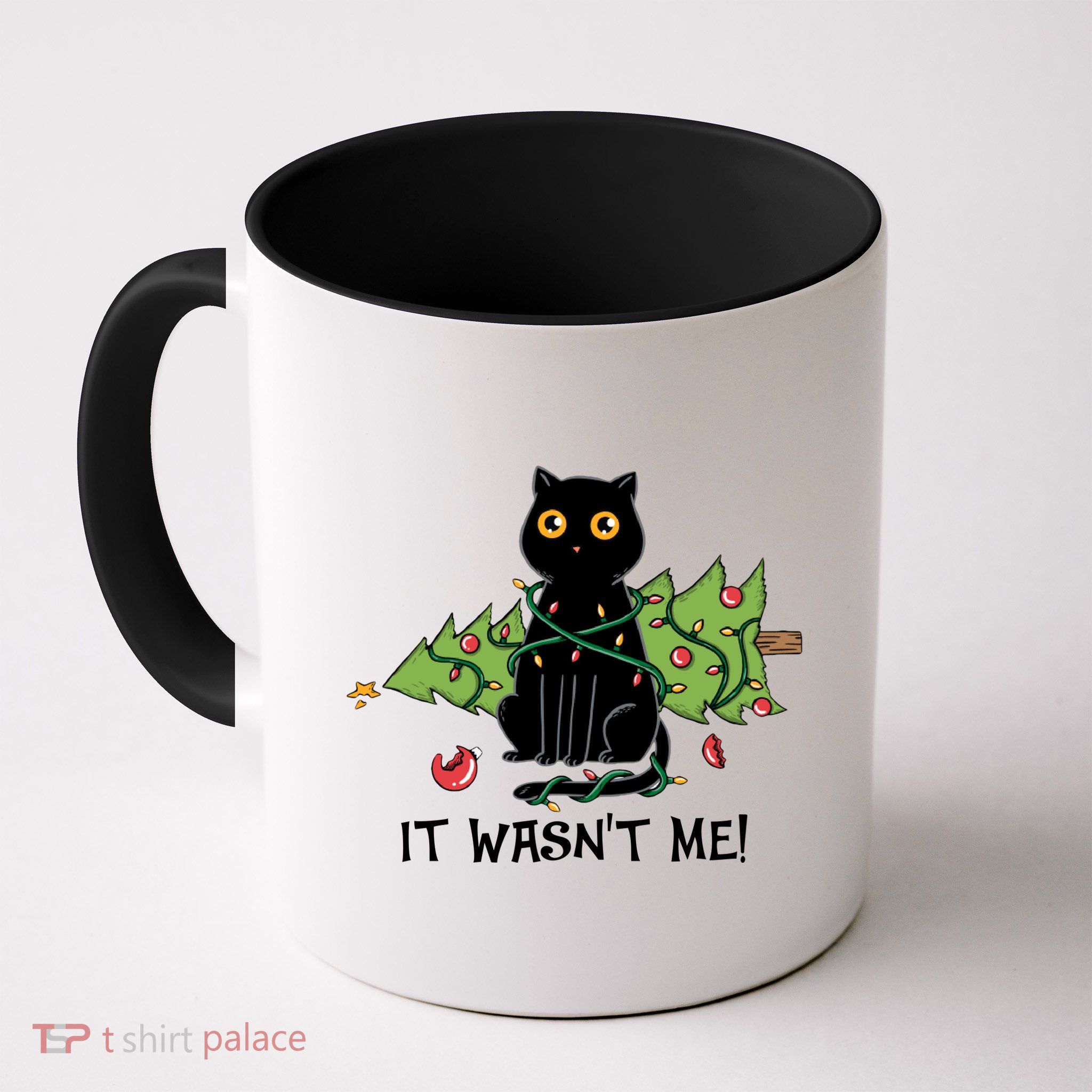 It Wasnt Me Christmas Tree Funny Cat Mug