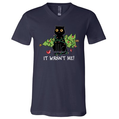 It Wasnt Me Christmas Tree Funny Cat V-Neck T-Shirt