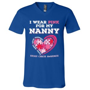 I Wear Pink For My Nanny Grandma Breast Cancer Support Cool Gift V-Neck T-Shirt