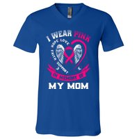 I Wear Pink In Memory Of My Mom Breast Cancer Awareness Gift V-Neck T-Shirt