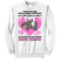 I Went To The Khao Kheow Zoo And Fell In Love With Moo Deng Sweatshirt