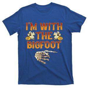 Im With The Bigfoot Costume Funny Halloween Couple T-Shirt