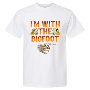 Im With The Bigfoot Costume Funny Halloween Couple Garment-Dyed Heavyweight T-Shirt