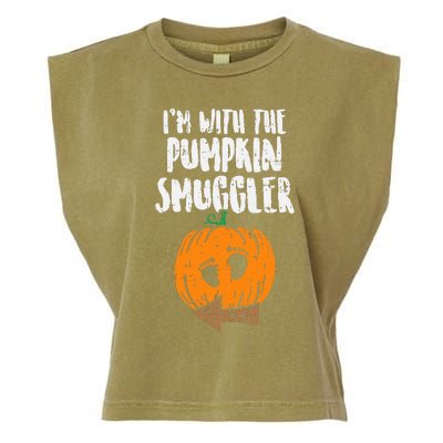 Im With The Pumpkin Smuggler Halloween Pregnancy Garment-Dyed Women's Muscle Tee