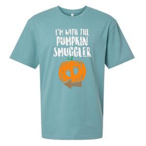 Im With The Pumpkin Smuggler Halloween Pregnancy Sueded Cloud Jersey T-Shirt