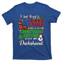 I Want To Bake Stuff And Watch Christmas Movies Dachshund Funny Gift T-Shirt